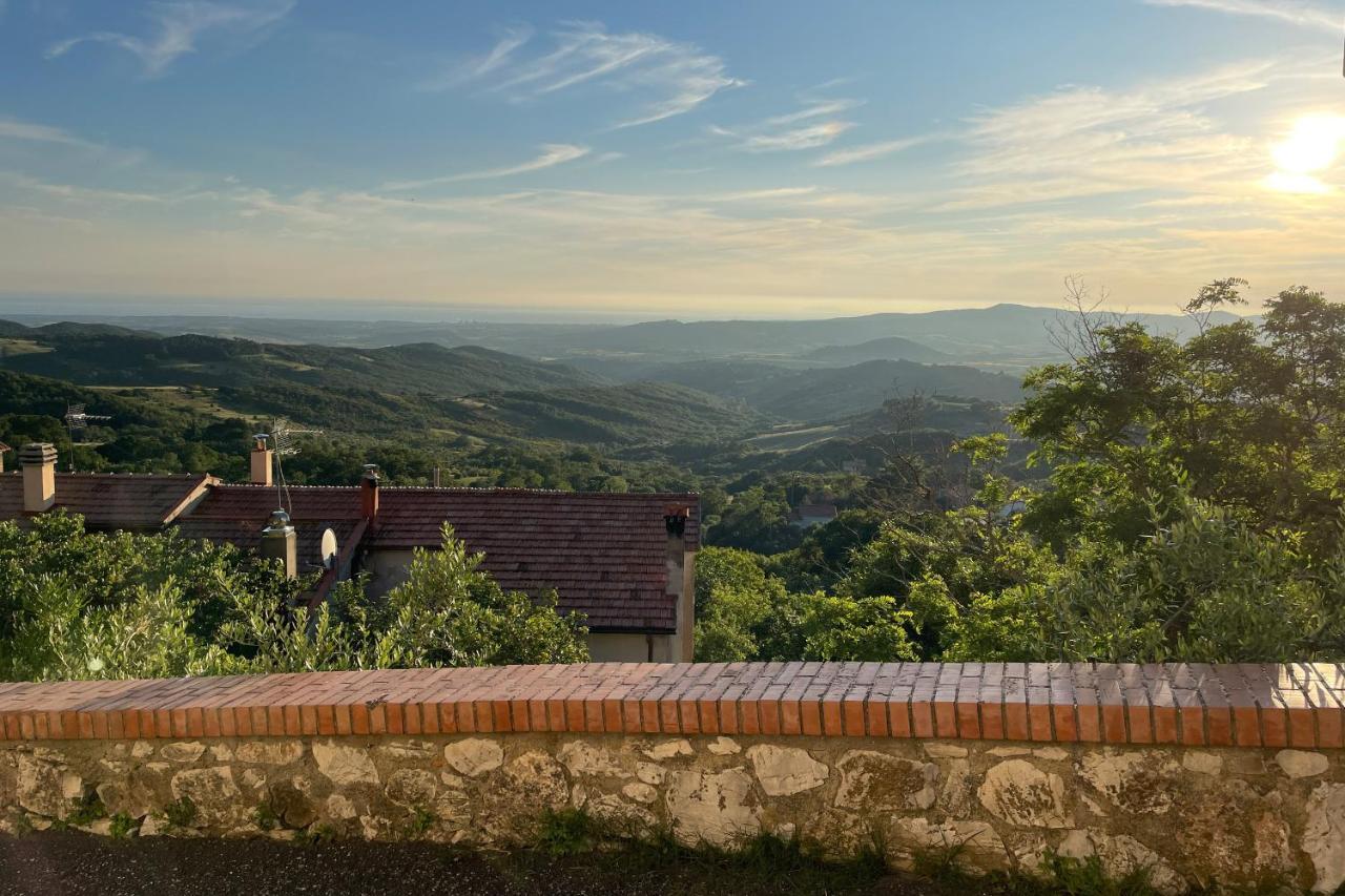 Villa Casa Storica Con Terrazzo à Castellina Marittima Extérieur photo